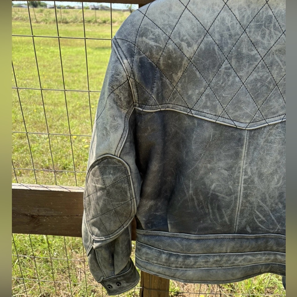 Vintage 90’s Schuh Distressed Gray Leather Motorcycle Jacket Size Xs — image 8 of 8